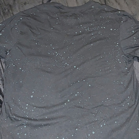 The Nike Tee Short Sleeve - Picture 3 of 4